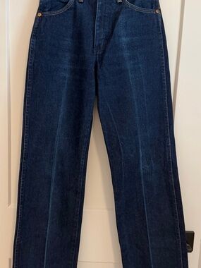 Classic Dark Blue Women’s Wranglers